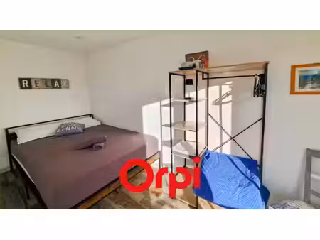 magnifique t2 meublé d’environ 30 m² avec vue mer à deux pas de sanary