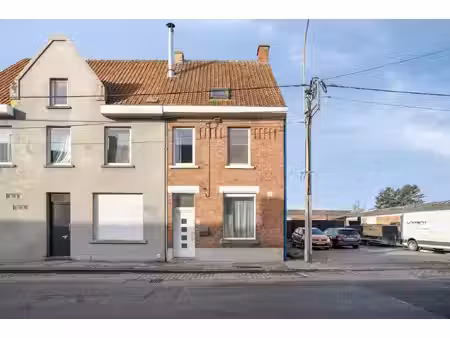 huis te huur in roeselare met 2 slaapkamers
