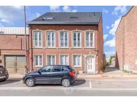 karaktervol opbrengsteigendom met 3 woonentiteiten en aan...