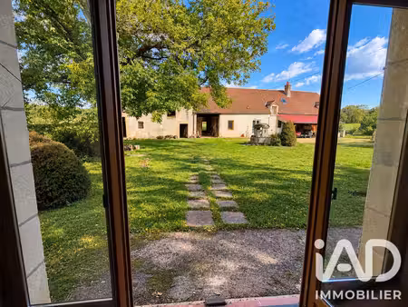 maison de campagne à la charité-sur-loire (58400)