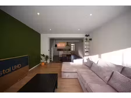 charmante woning met 3 slaapkamers en prachtige stadstuin...