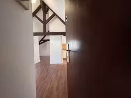location appartement t1 à quimper (29000) : à louer t1 / 25m² quimper