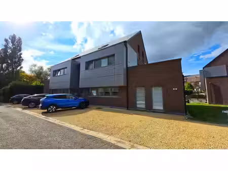 superbe duplex avec une terrasse de 40 m2 !