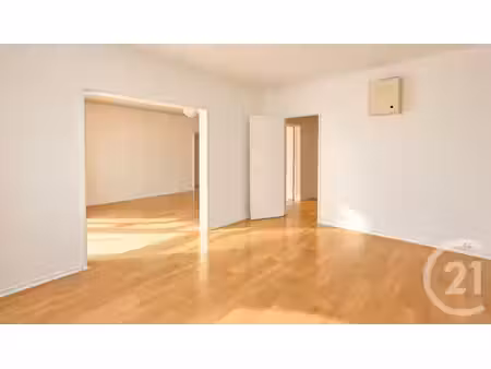 appartement t5 à vendre - 5 pièces - 93 m2 - bordeaux - 33 - aquitaine
