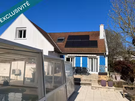 maison familiale 6 chambres  piscine  vaste jardin