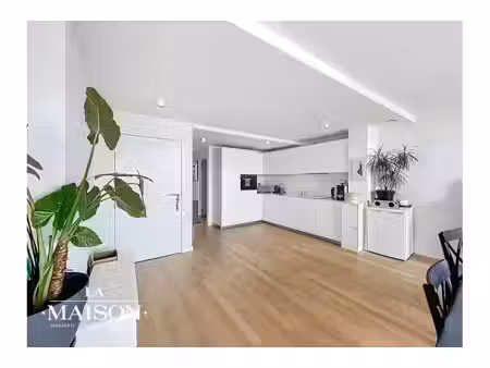 appartement à louer à rue de la serrure 1 bruxelles (vbe85461)