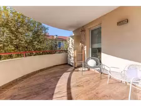 4 pièces avec terrasse nice riquier
