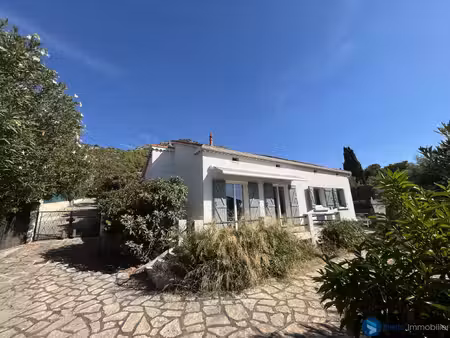 toulon - siblas - maison de plain-pied  double garage et pre