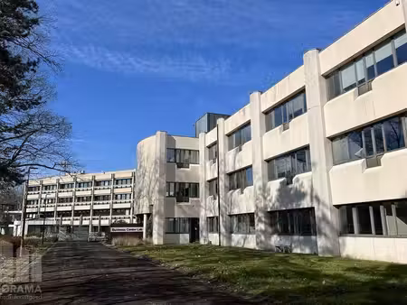 bureau à louer à everberg pour € 6.666