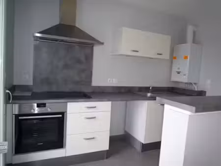 location appartement 3 pièces 59.84 m² à saint-malo (35400)  825 €