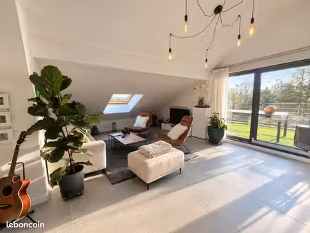 penthouse 5 pièces 152 m²