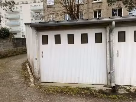 garage fermé de 21 m² en centre-ville