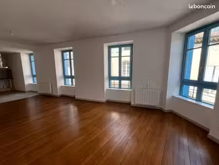 location t2 neuf tout confort aubenas
