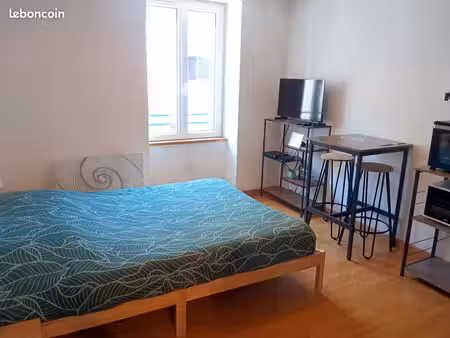 studio meublé équipé 20m2