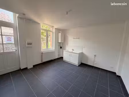 location maison semi-mitoyenne de 30 m² - valenciennes