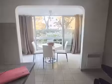 studio location à l'année
