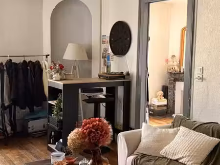 à louer - appartement 2 pièces 44 m2 - rue jeanne d'arc