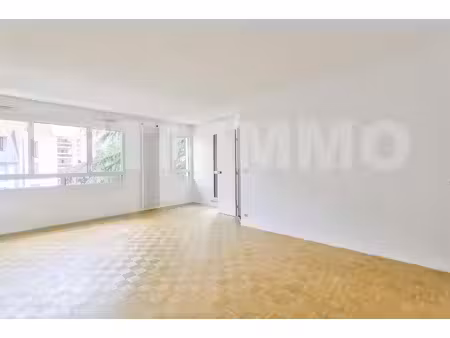 appartement 3 pièce(s) 74 m2