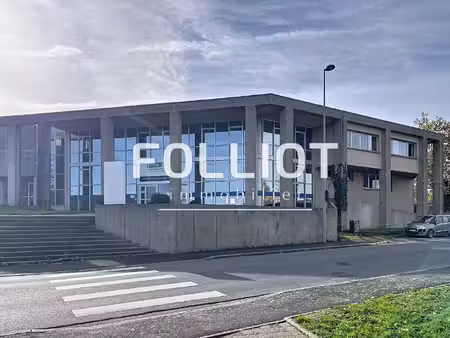 bureaux saint-lo 1190 m2 - ascenseur - pmr - parking