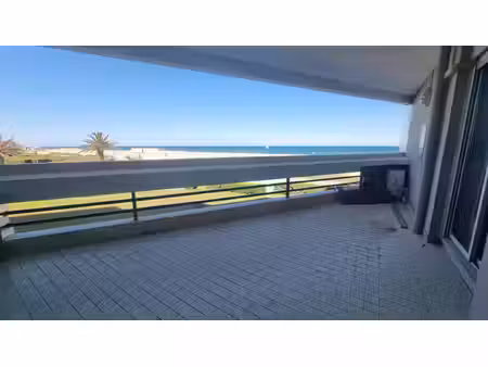 canet en roussillon   appartement vue mer + place de parking
