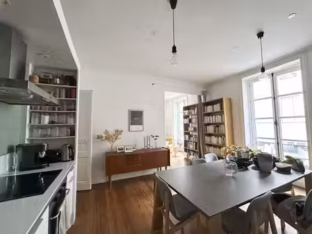 charmant t3 au calme  rénové et lumineux avec local à vélos