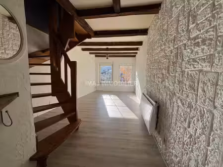 à louer appartement en triplex t2bis épinal centre-ville