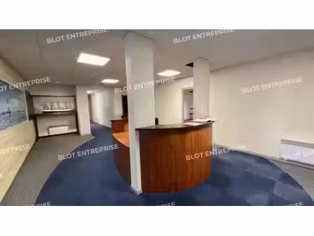 vente bureaux saint nazaire 44600 414m²