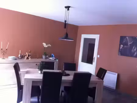 location maison 4 pièces 120.17 m² à cozes (17120)  740 €