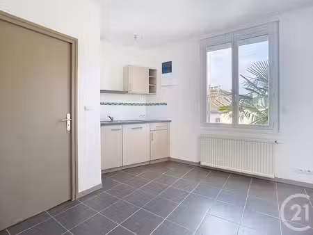 appartement t2 à louer - 2 pièces - 23 30 m2 - nantes - 44 - pays-de-loire