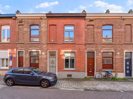 maison deux facades à vendre à leuven pour € 595.000 avec 4 chambres à coucher