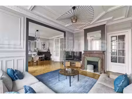 magnifique appartement familial 4/5 pièces  130 m2  étage élevé  lumineux
