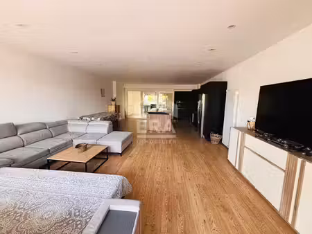 appartement duplex d'exception de 200 m² avec terrasse et vue sur le canal du midi