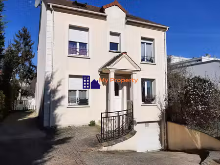 duplex lumineux – 3 chambres – gare à 5 min