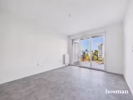charmant appartement 2 pièces de 42 m²  rénové en 2026 avec balcon et parking - boulevard 