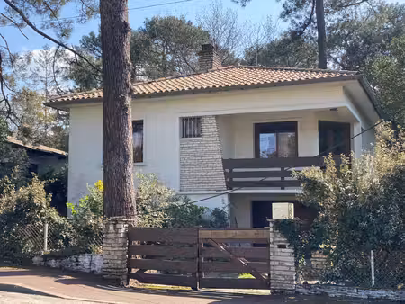 arcachon abatilles ! maison 4 pièces de 80 m2 sur une parcelle