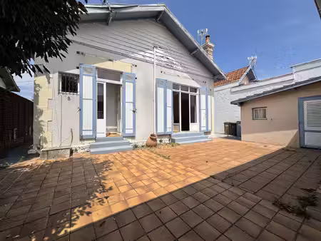 arcachon - l'aiguillon ! parcelle de 267 m2 avec 2 maisons de 64