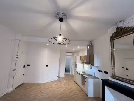 appartement avec terrasse et jardin