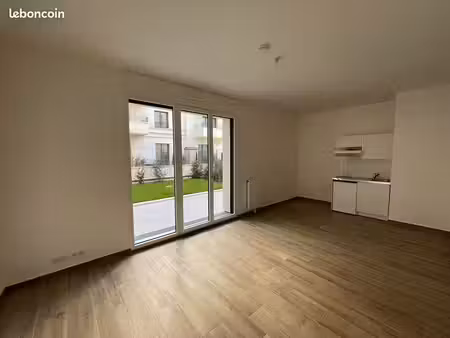 studio 1 pièce 34 m²