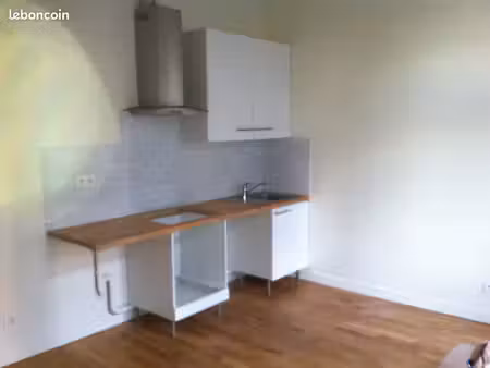 appartement de 2 pièces à louer à lisieux