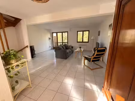 appartement guillestre 5 pièce(s) 89.66 m2
