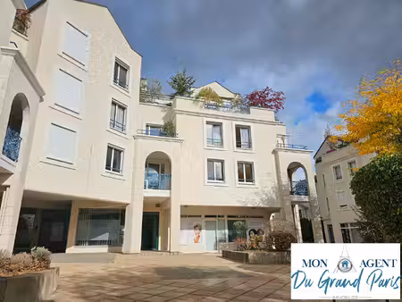 appartement verrieres le buisson 5 pieces 94 m2 + 2 balcon/terrasses + 2 parkings residenc