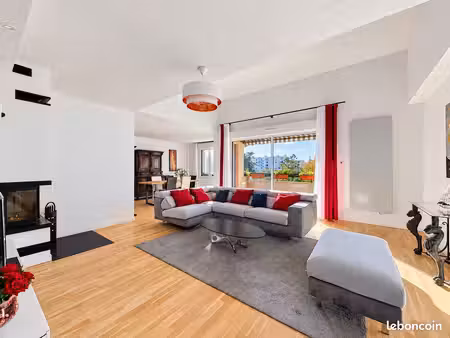 duplex 6 pièces 184 m²