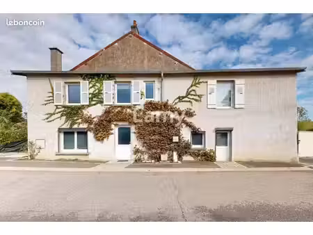 maison de village 4 pièces 79 m²