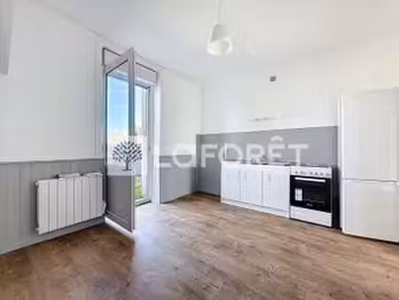 location maison à thouars (79100) : à louer / 64m² thouars
