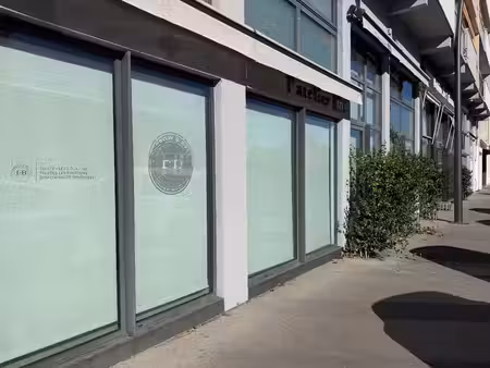 vente local commercial 6 pièces 170m2 pau 64000 - 370000 € - surface privée
