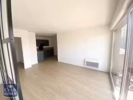 appartement à louer 1 pièce 40.23 m² - valenciennes (59) - 574€