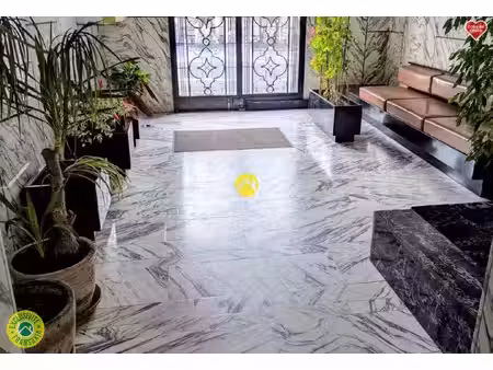 apt 98m² avec balcon