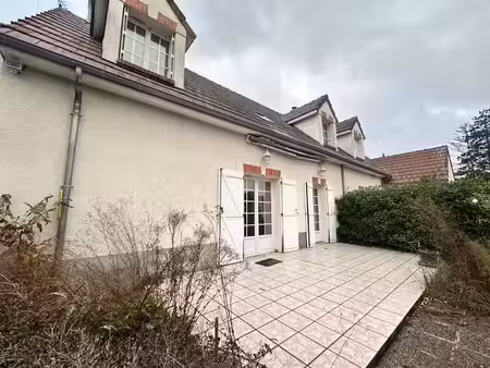 location maison 4 pièces 90.68 m² à bray-en-val (45460)  850 €
