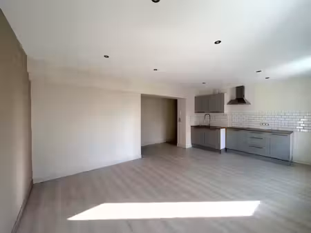 location appartement 3 pièces 59m² beauvais 60000