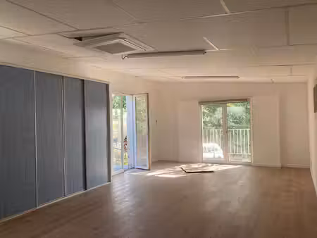 location bureaux  156.00m²  fontenay